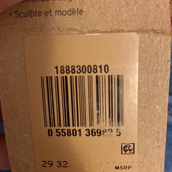 Levi 724 High-Rise Straight Jeans - Picture 5 of 5